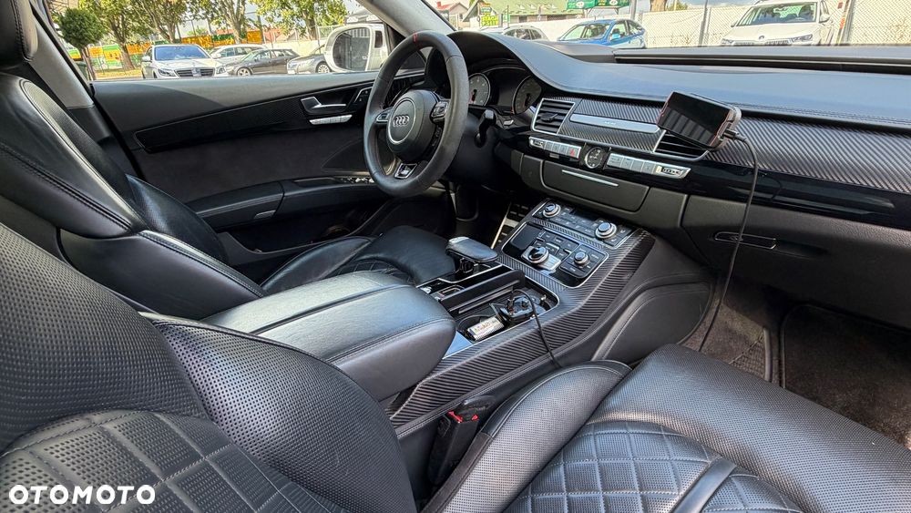 Audi A8 4.0 TFSI L Quattro - 10