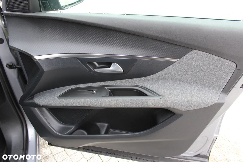 Peugeot 3008 BlueHDi 120 Stop & Start Allure - 17