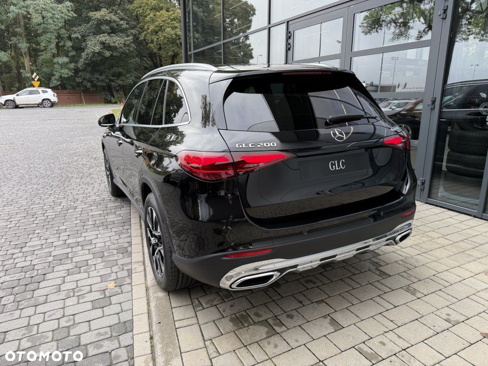 Mercedes-Benz GLC - 15