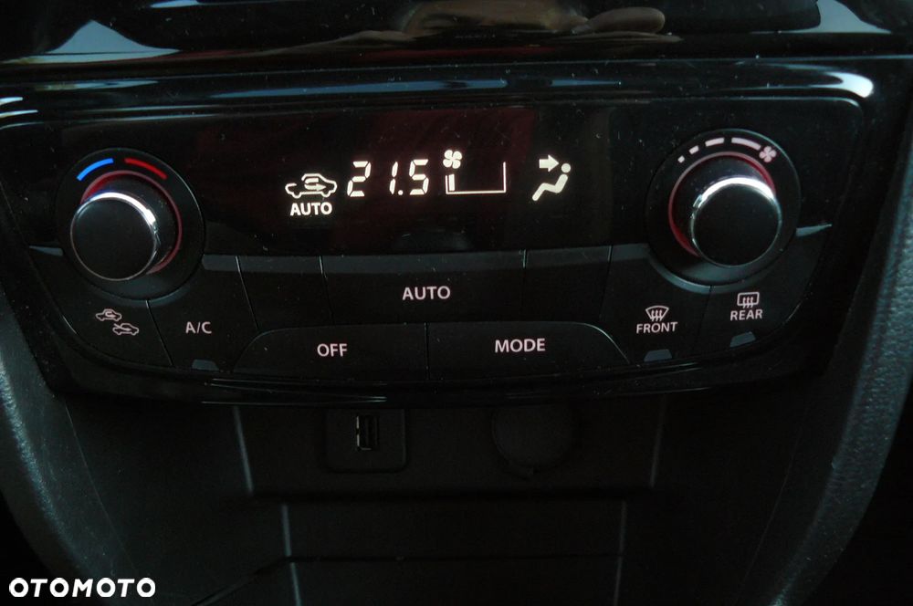 Suzuki Vitara 1.6 XLED 2WD - 25