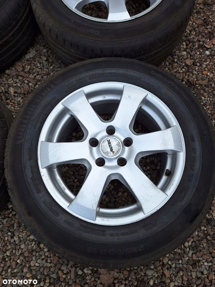 Koła Volkswagen  Continental 225/60R16 102V - 2