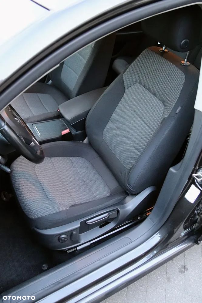 Volkswagen Passat 1.8 TSI Comfortline - 15