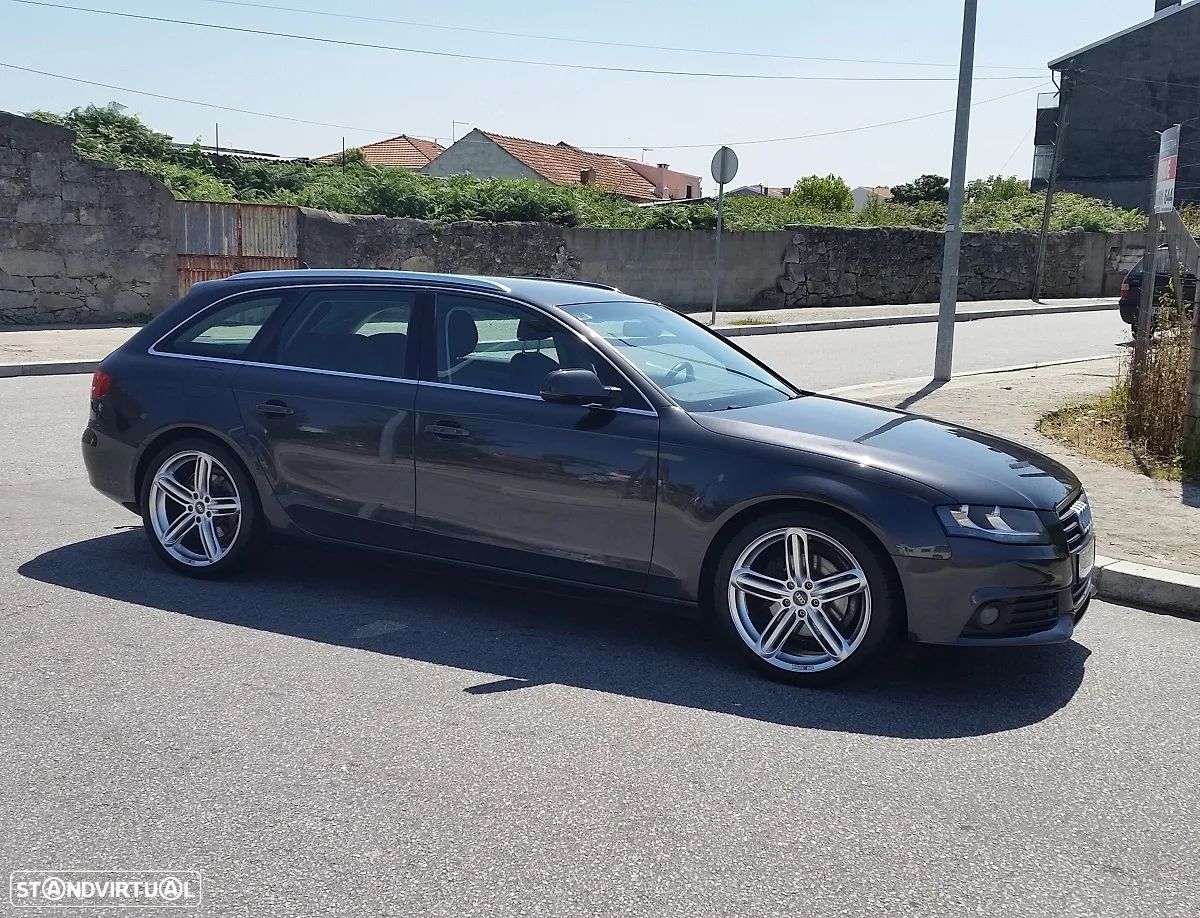 Audi A4 Avant 2.0 TDI Business Line Sport - 1