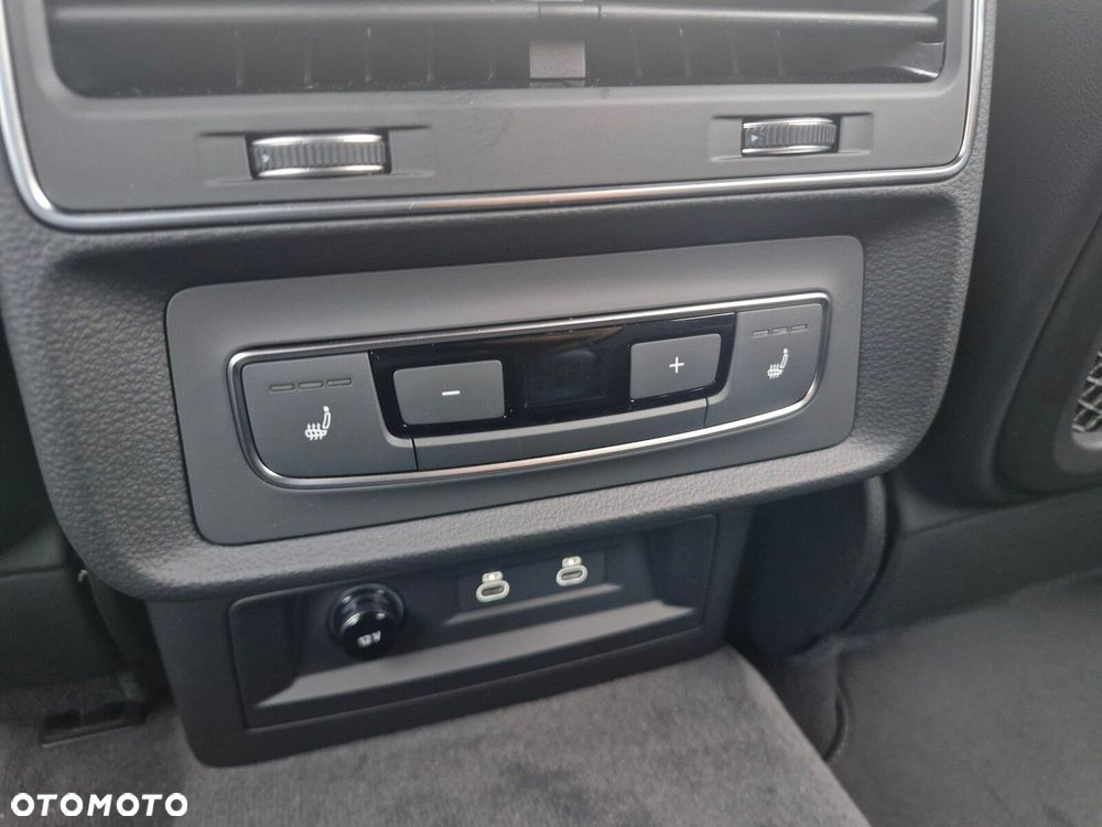 Audi Q8 - 15