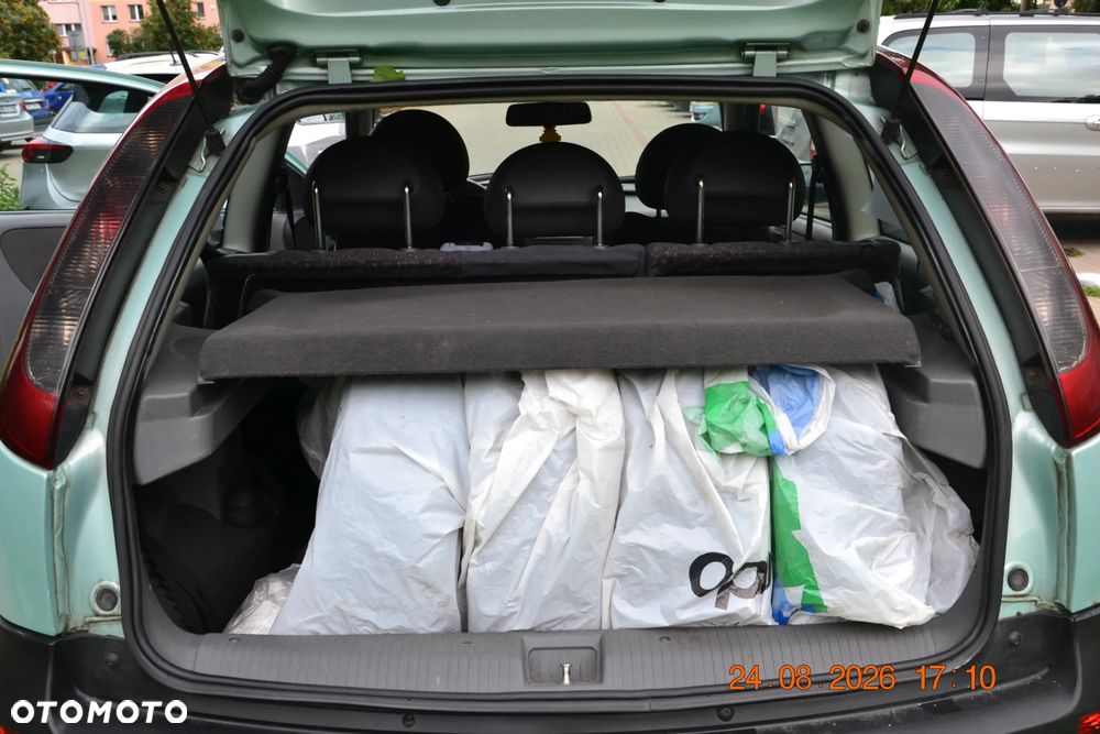 Opel Corsa 1.4 16V Sport - 15