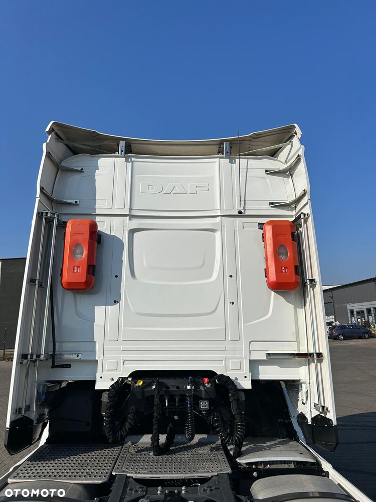 DAF XG - 7