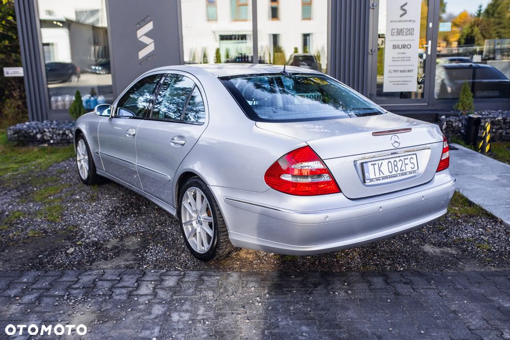 Mercedes-Benz Klasa E 500 Avantgarde - 26