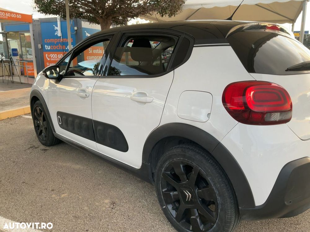 Citroën C3 1.2 PureTech BVM Shine - 2