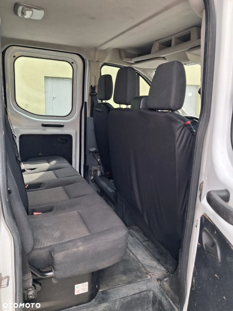 Ford Transit - 12