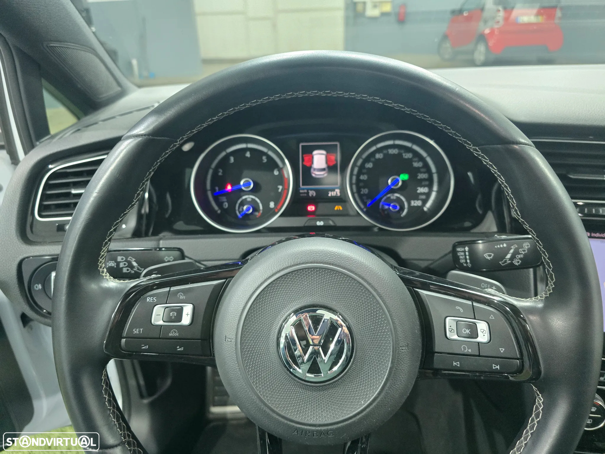 VW Golf 2.0 TSI R DSG - 13