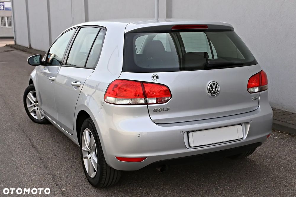 Volkswagen Golf 1.6 TDI DPF BlueMotion Technology Team - 21