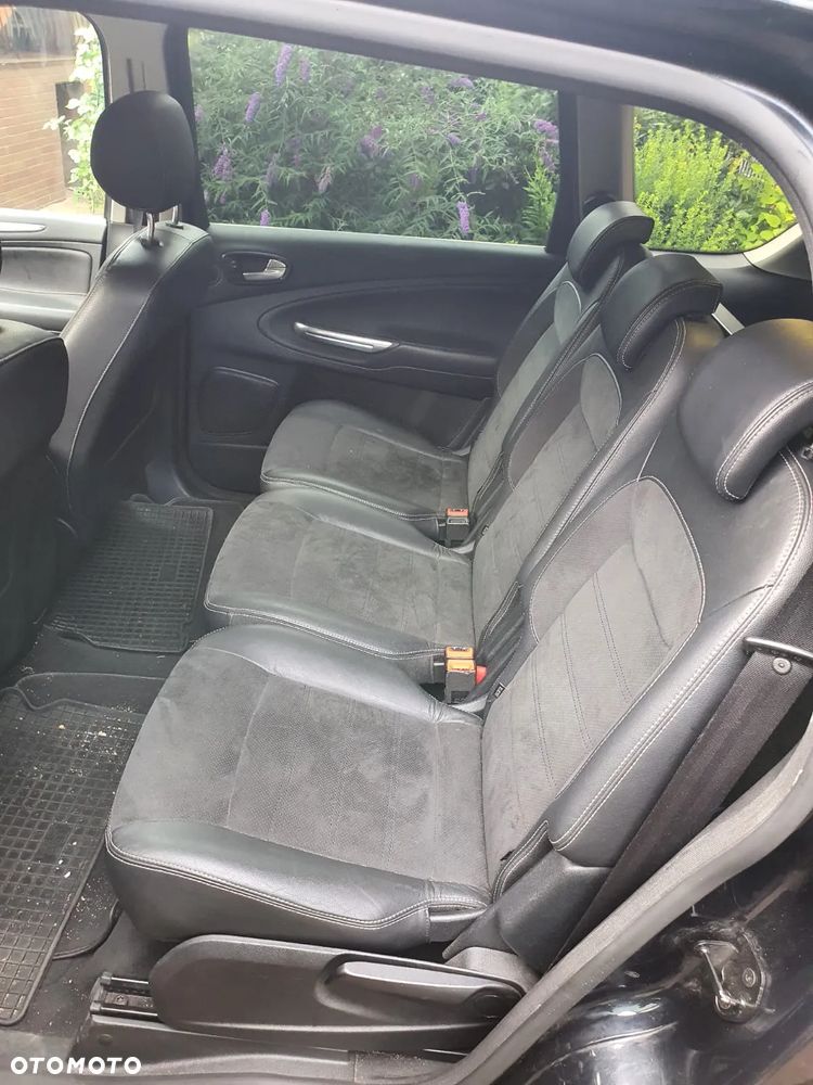 Ford S-Max 2.0 TDCi DPF Titanium - 11