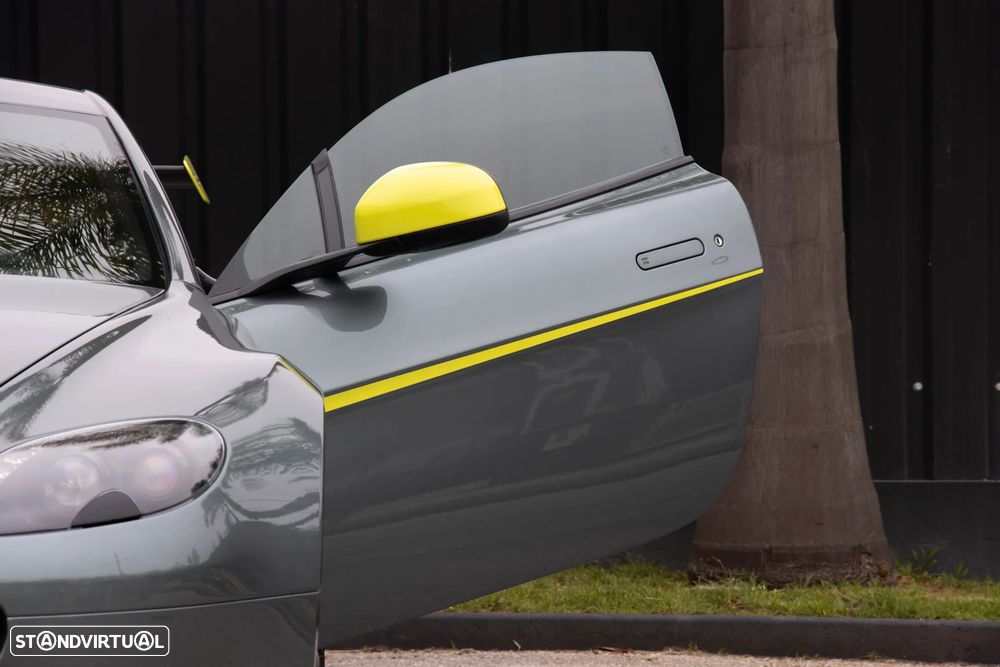 Aston Martin Vantage Coupe GT8 - 42