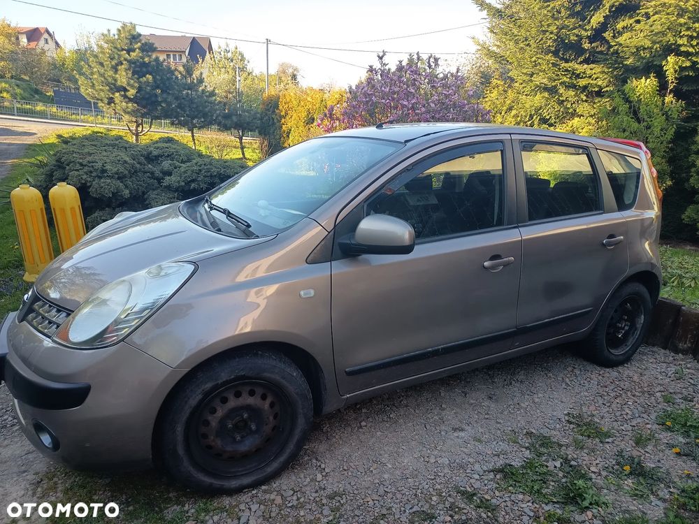 Nissan Note 1.4 Visia - 2