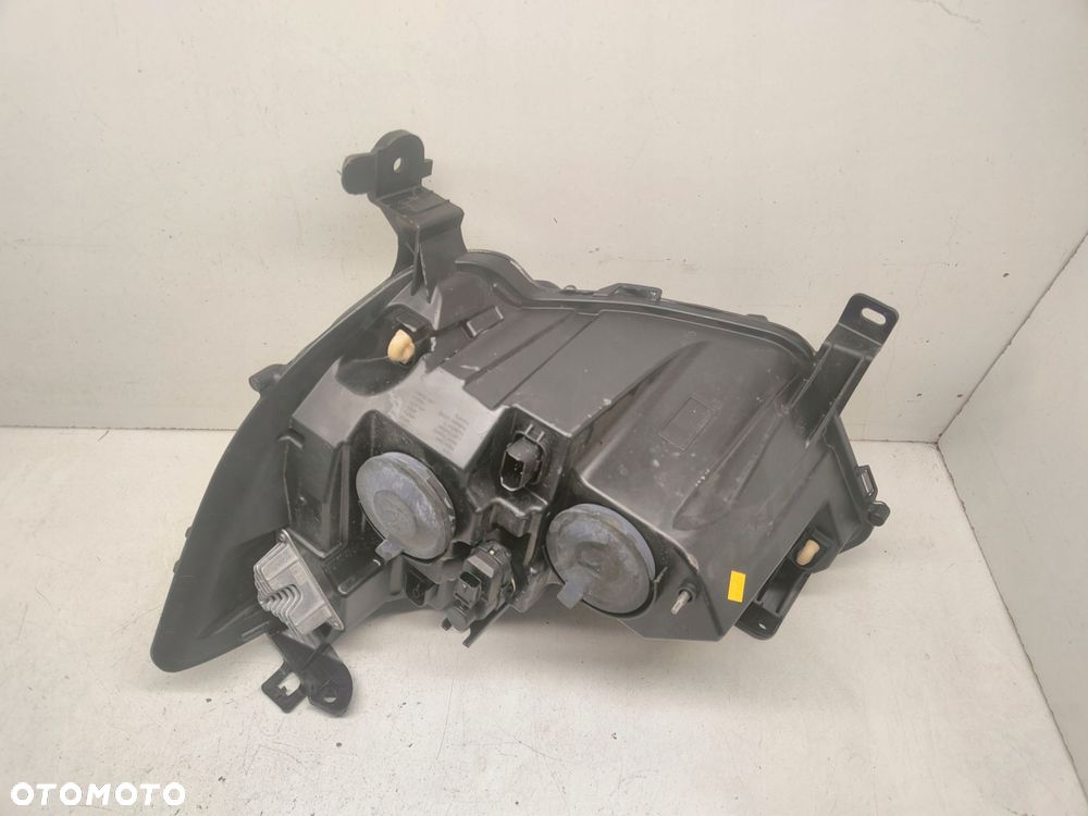 renault master iv lampa zw z led prawy przód 260105567r - 9