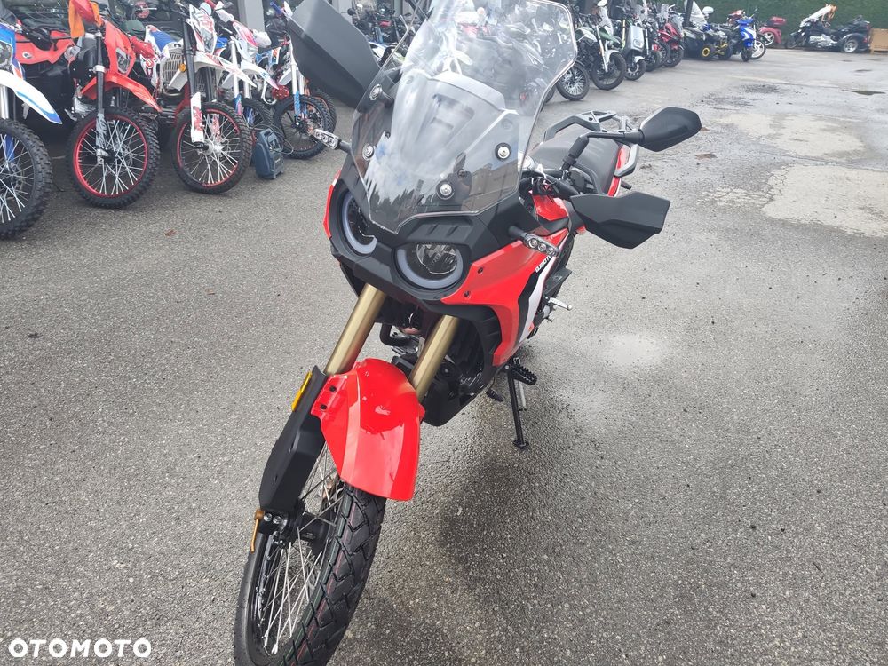 QJMOTOR SRT 300DX - 5