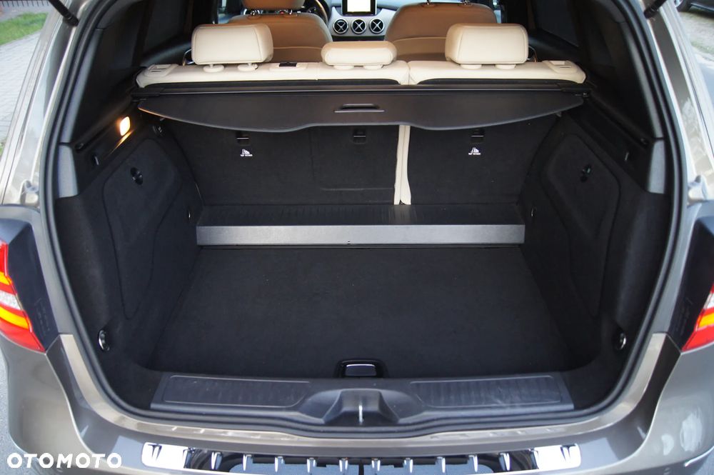 Mercedes-Benz Klasa B 180 CDI BlueEFFICIENCY Edition 1 - 29