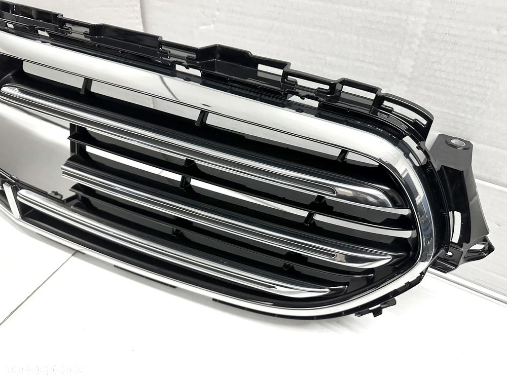 ATRAPA GRILL Mercedes E-klasa W213 Lift - pod KAM - 7