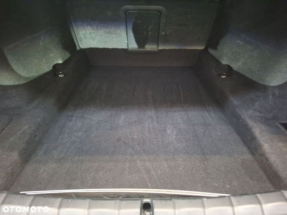 BMW Seria 7 - 18