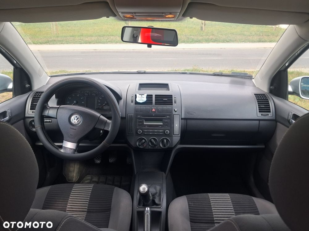 Volkswagen Polo - 6