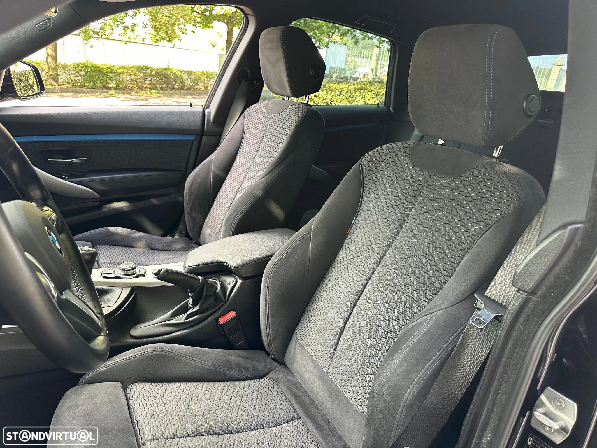 BMW 318 Gran Turismo d Pack M - 9