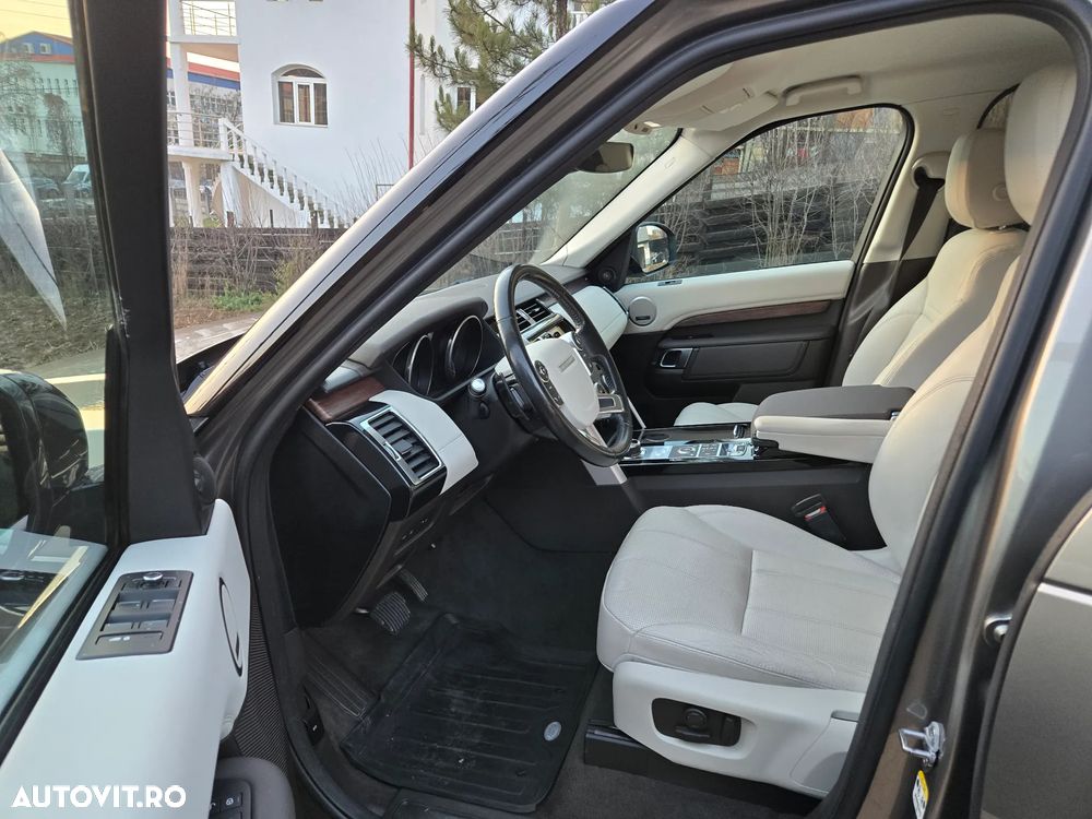 Land Rover Discovery 2.0 L SD4 HSE Luxury - 9