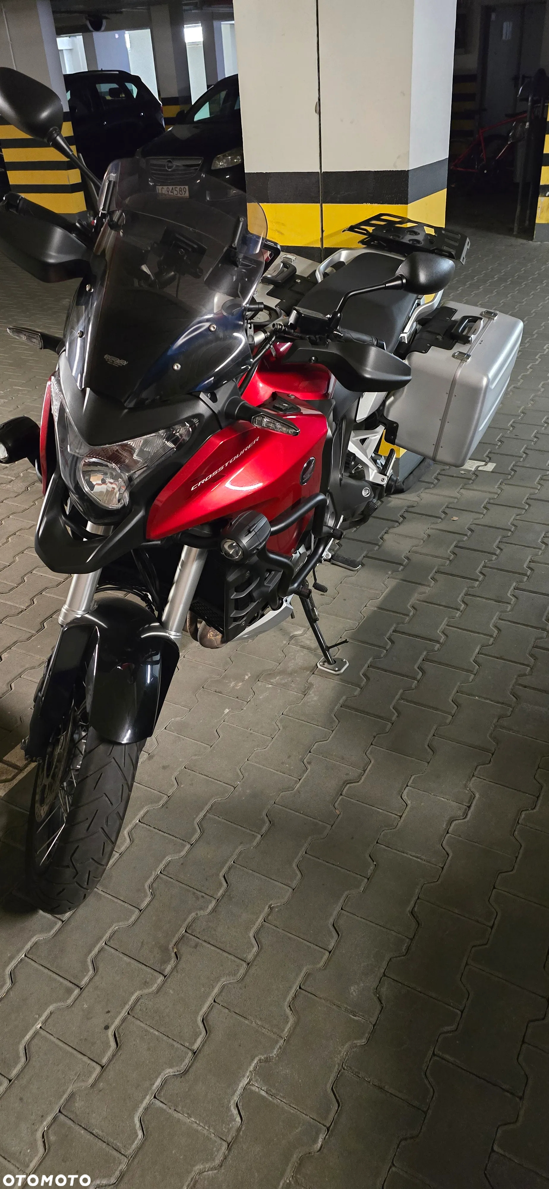 Honda VFR - 5