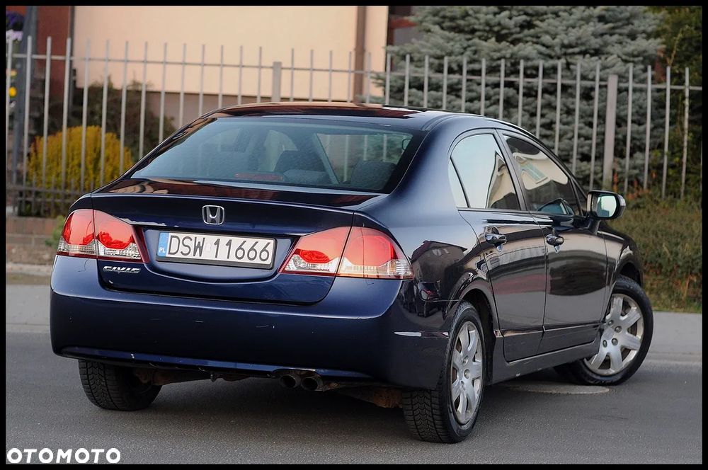 Honda Civic - 4