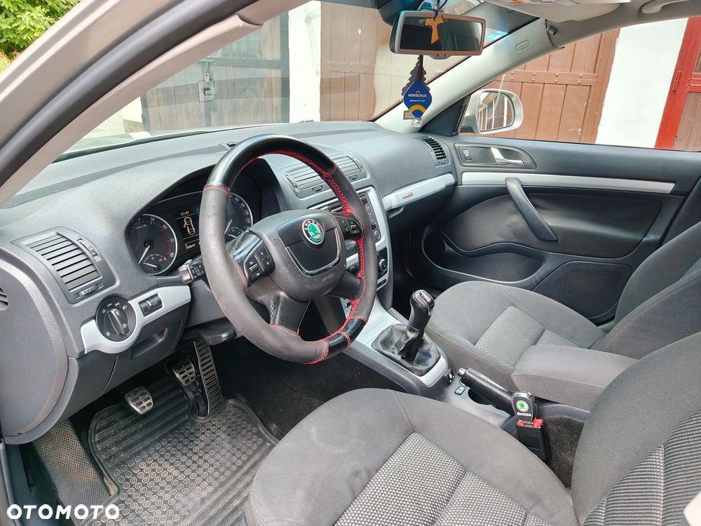 Skoda Octavia 1.8 TSI 4x4 Cross - 11