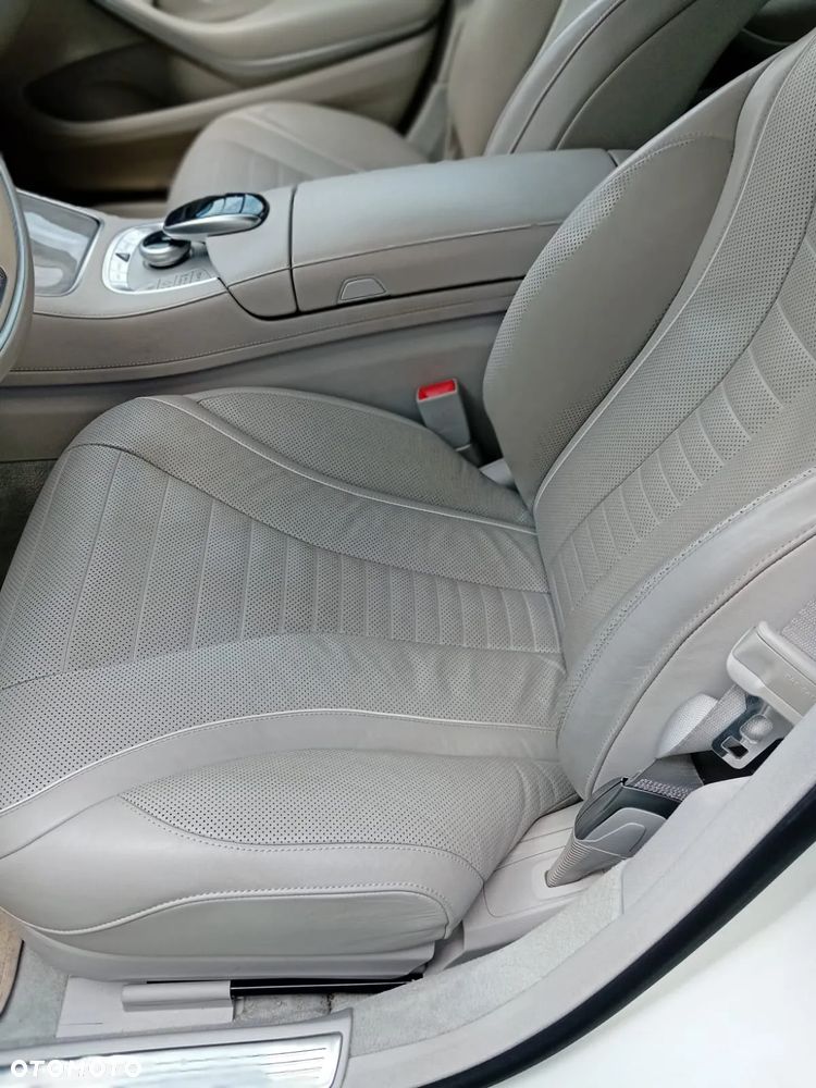 Mercedes-Benz Klasa S 500 4Matic 7G-TRONIC - 28