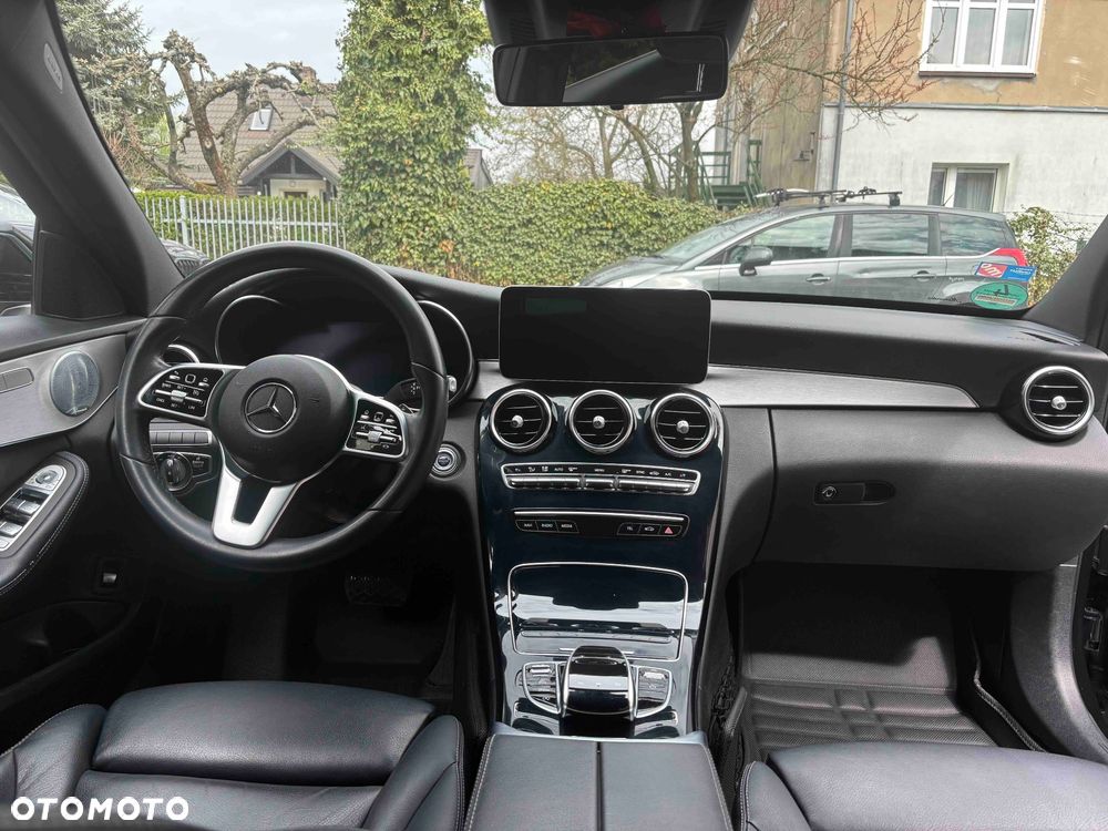 Mercedes-Benz Klasa C 220 d 4Matic 9G-TRONIC Avantgarde - 11