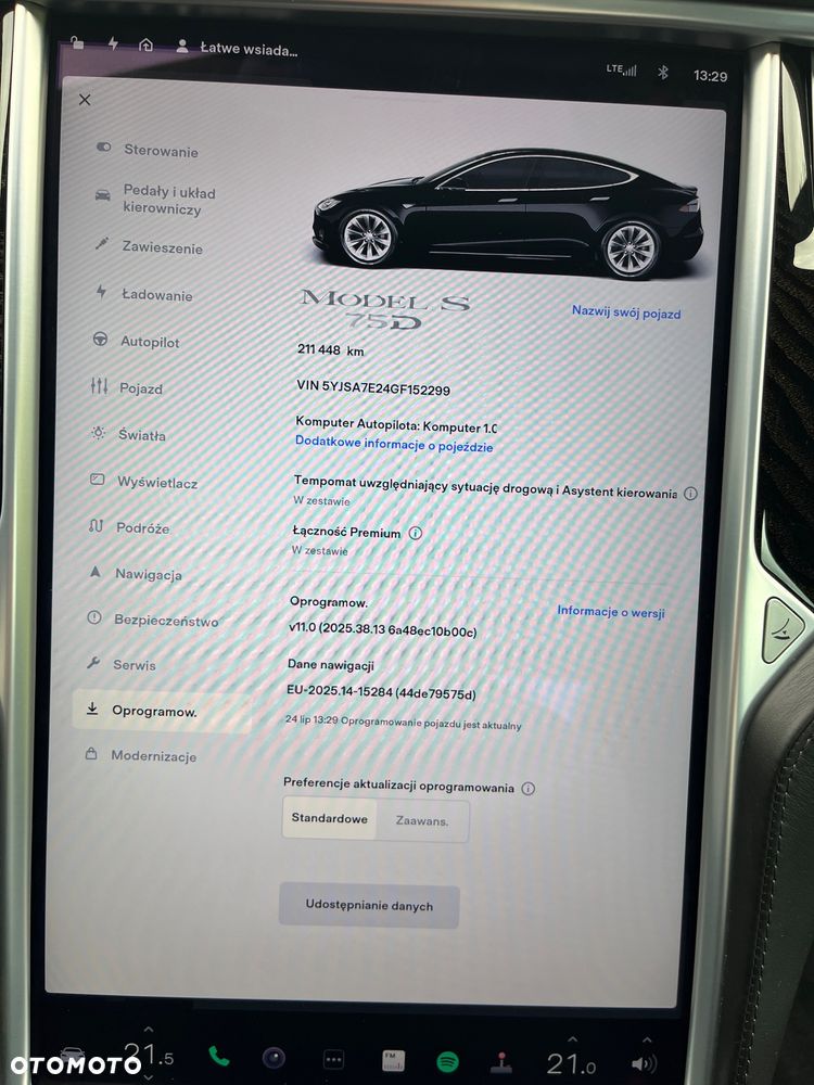 Tesla Model S - 36