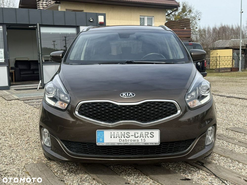 Kia Carens - 14