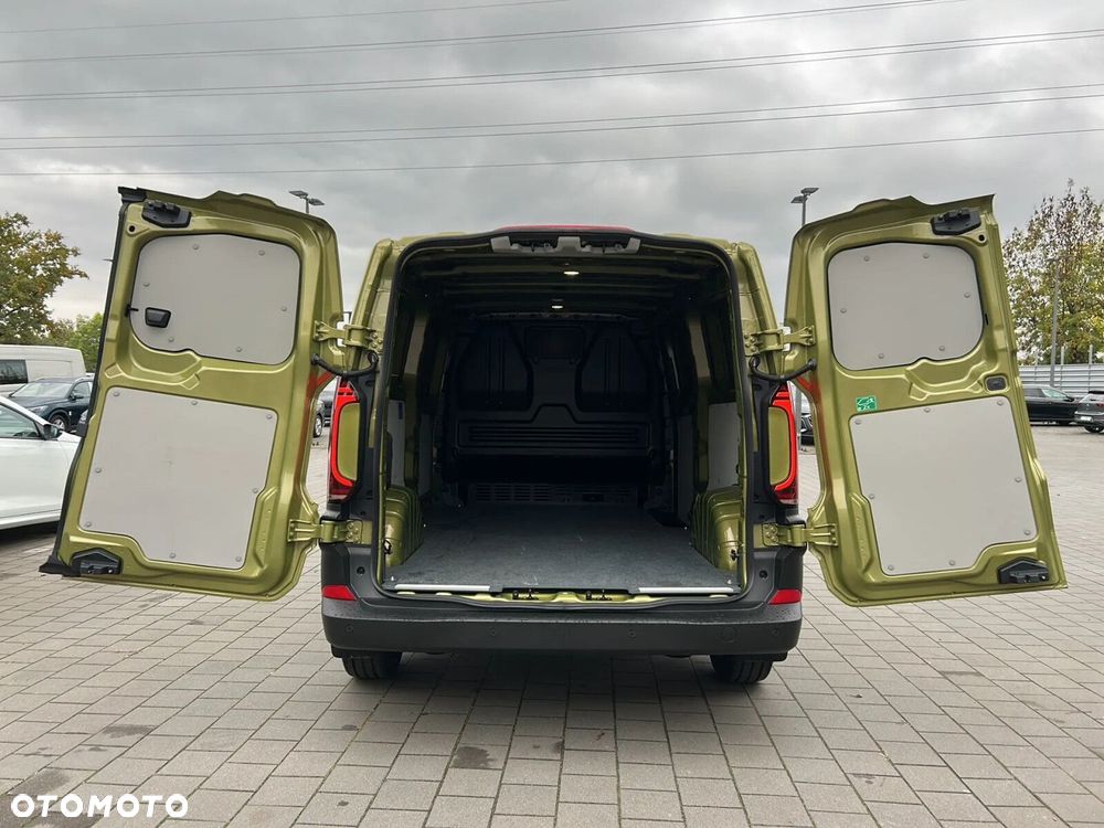 Volkswagen Transporter T7 PanAmericana FORMOTION 4x4/Furgon (L2) AUTOMAT, 2.0 TDI 170KM, r.o. 3500 mm - 29