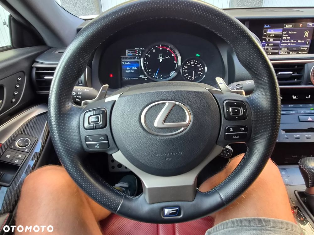 Lexus RC - 19