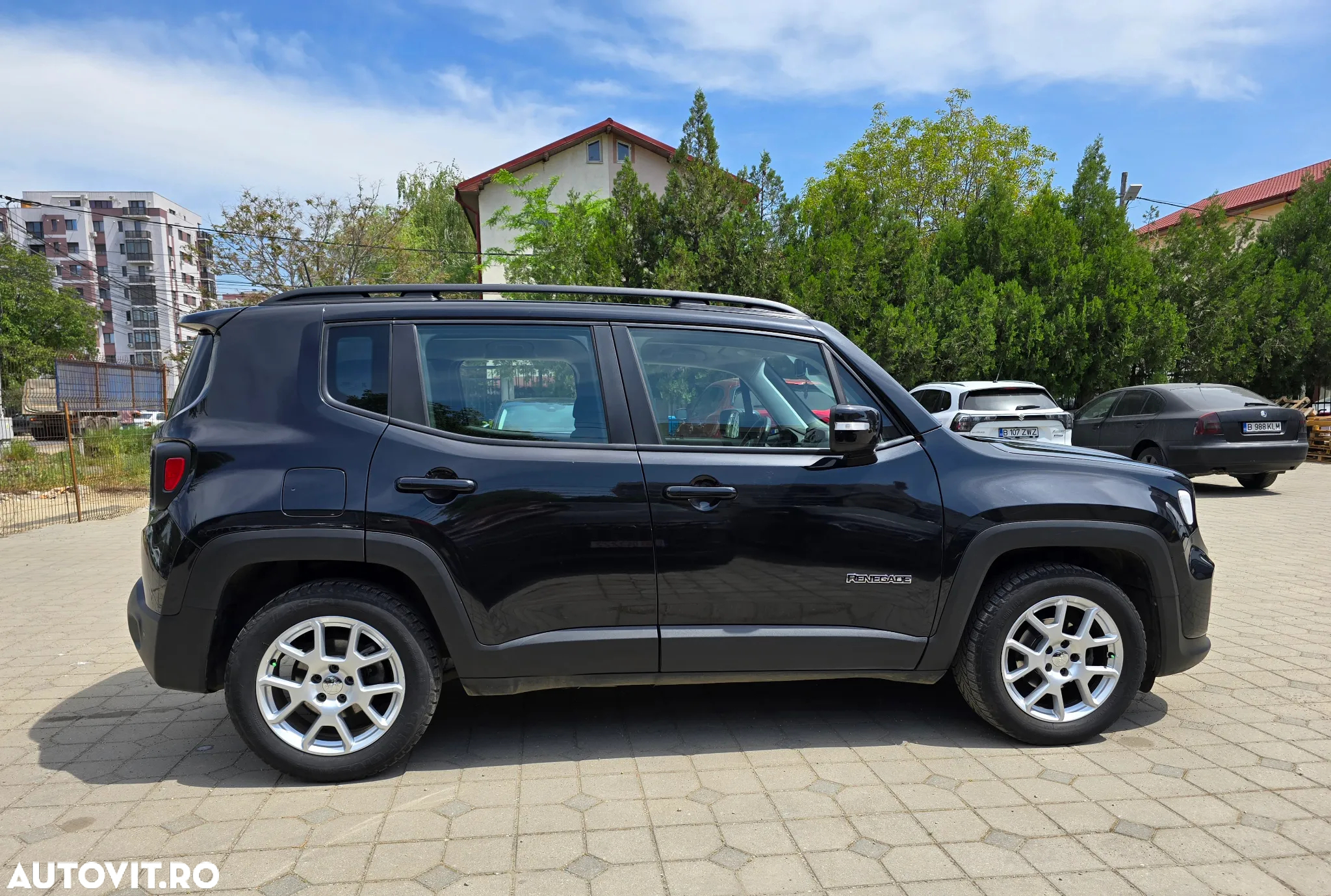 Jeep Renegade 1.0 Turbo 4x2 M6 Longitude - 8