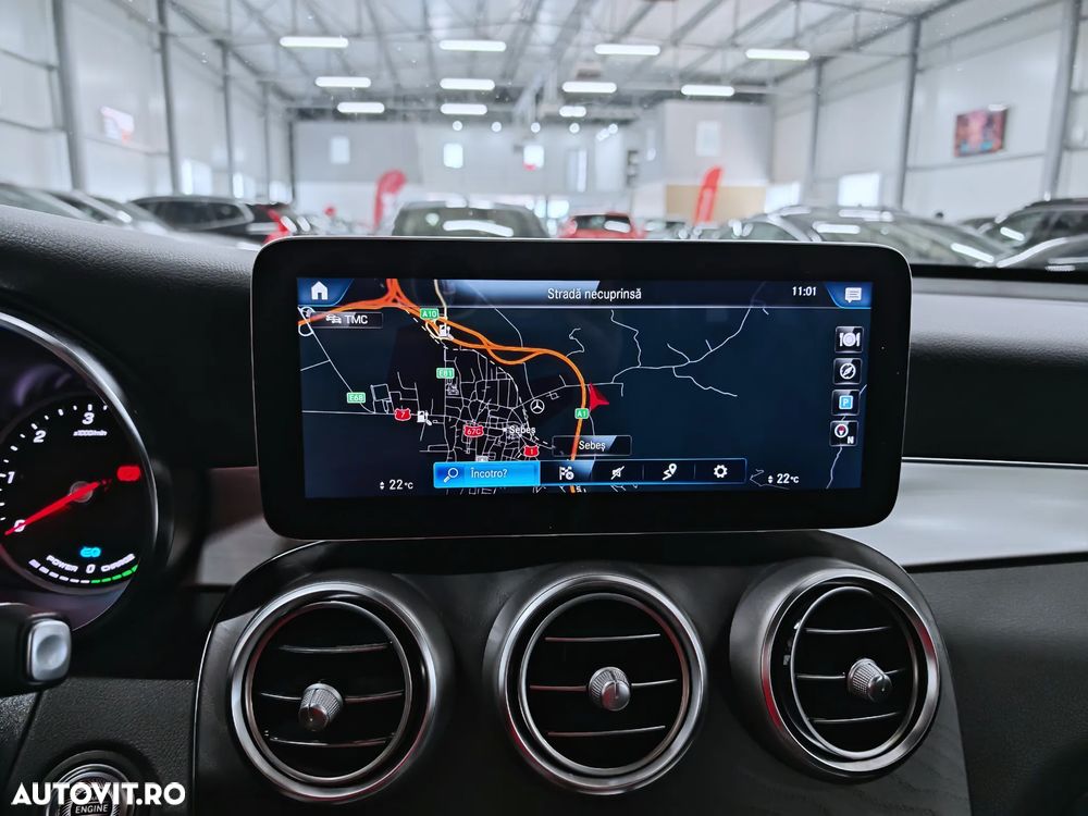 Mercedes-Benz GLC 300 de 4Matic 9G-TRONIC AMG Line - 11