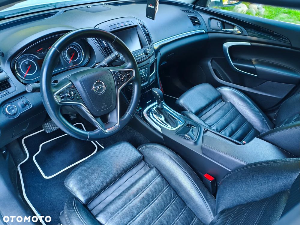 Opel Insignia - 22