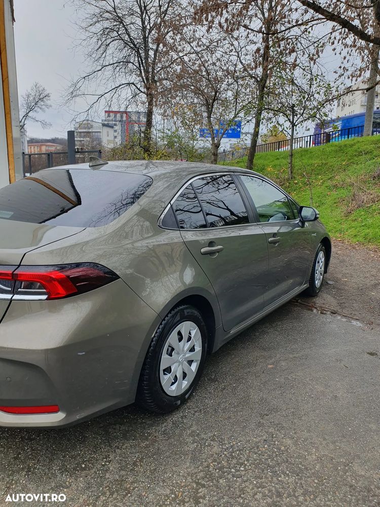 Toyota Corolla Sedan 1.8 HSD Dynamic - 5