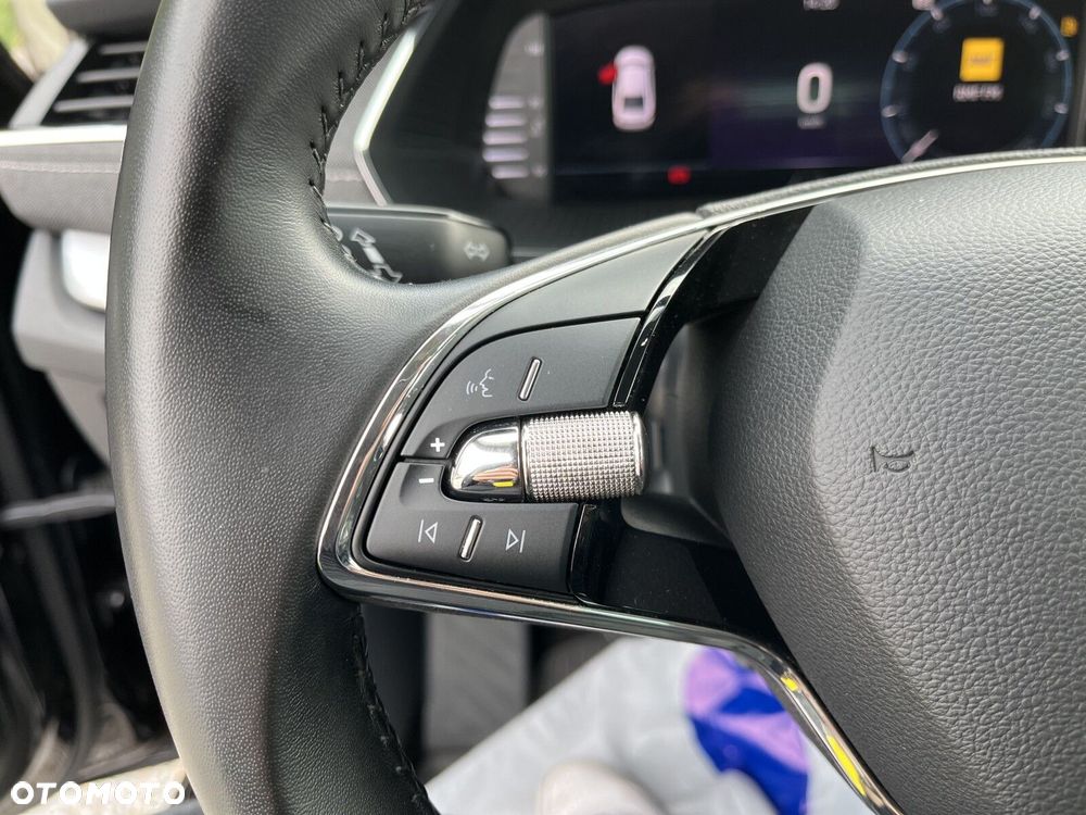 Skoda Octavia 1.5 TSI ACT Style - 25