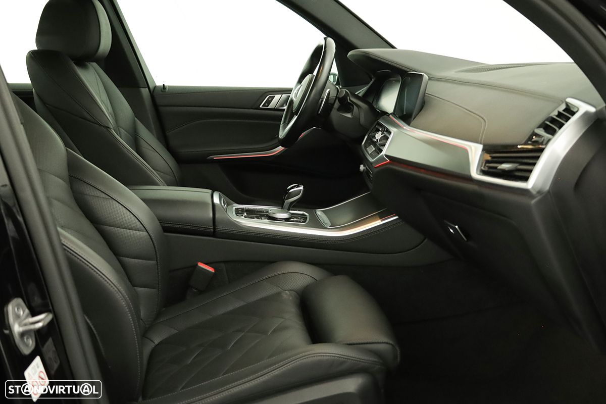 BMW X5 45 e xDrive Pack M - 29