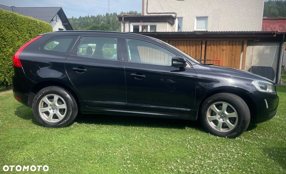 Volvo XC 60 - 4