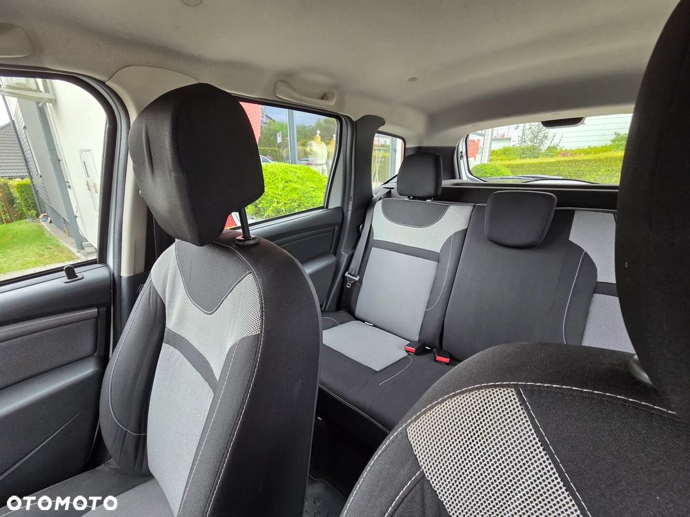 Dacia Duster 1.6 SCe Access S&S - 18