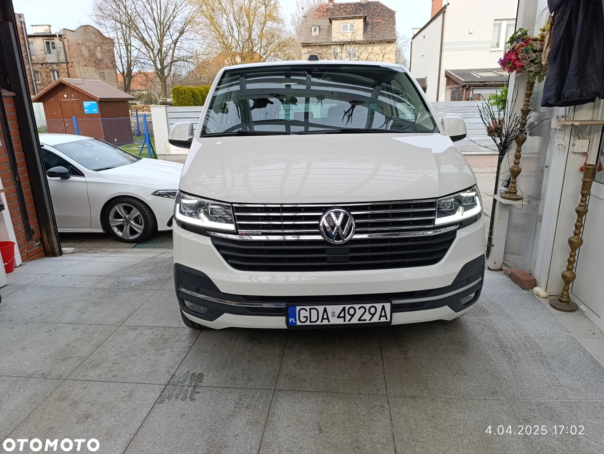 Volkswagen Multivan 2.0 BiTDI L1 Highline 4Motion DSG - 3