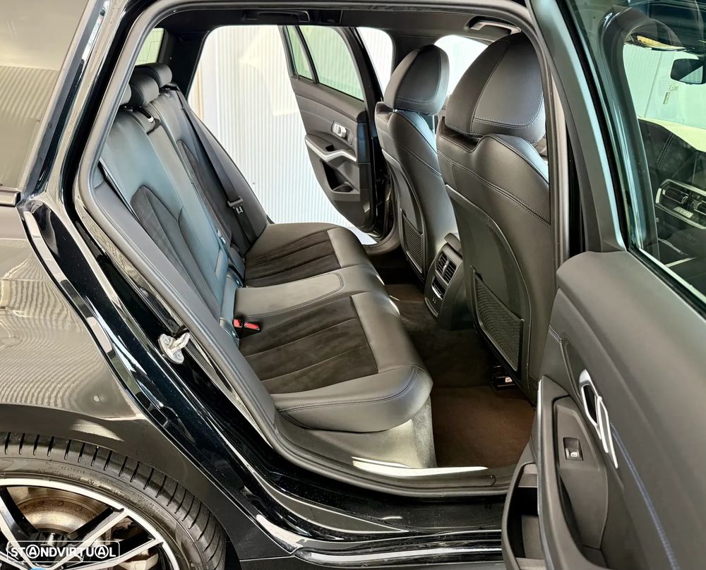 BMW 320 e Pack Desportivo M Auto - 54