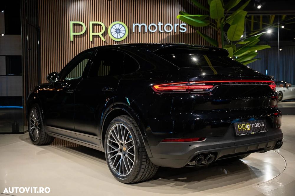 Porsche Cayenne Coupe - 21