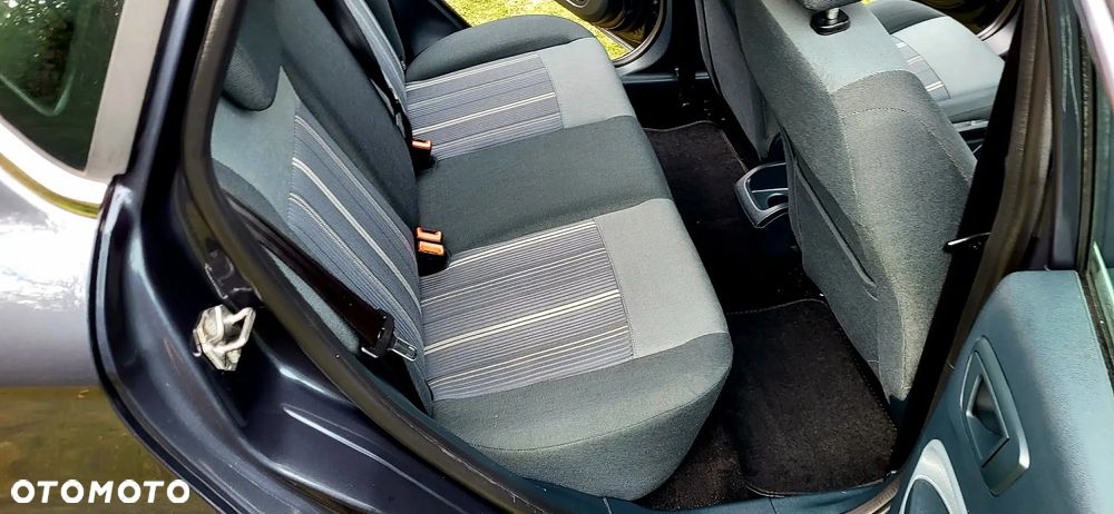 Ford Fiesta 1.25 Silver X (SVP) - 15