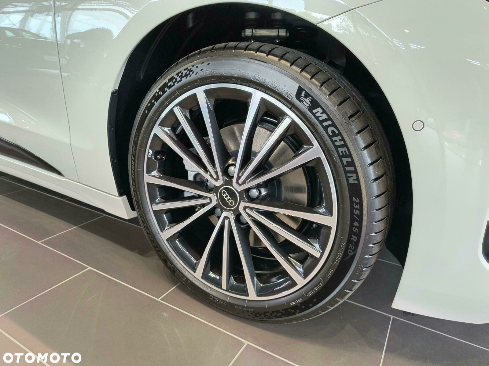 Audi A6 Sportback e-tron - 5