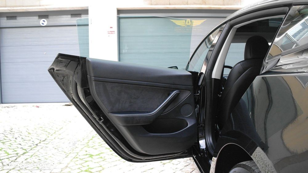 Tesla Model 3 Long Range Tração Traseira - 22