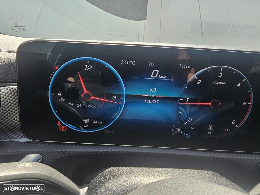 Mercedes-Benz CLA 180 d Shooting Brake Progressive Aut. - 35